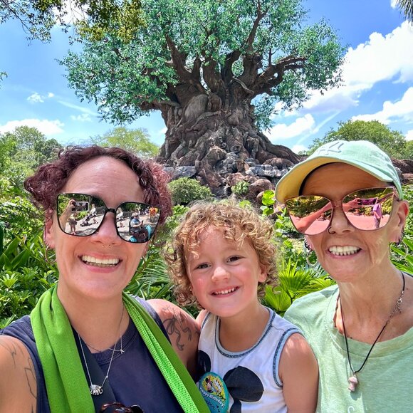 Happy Poshing! - Picture 1 of 14